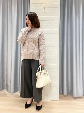 ANY SIS 丸岡 コーディネート画像