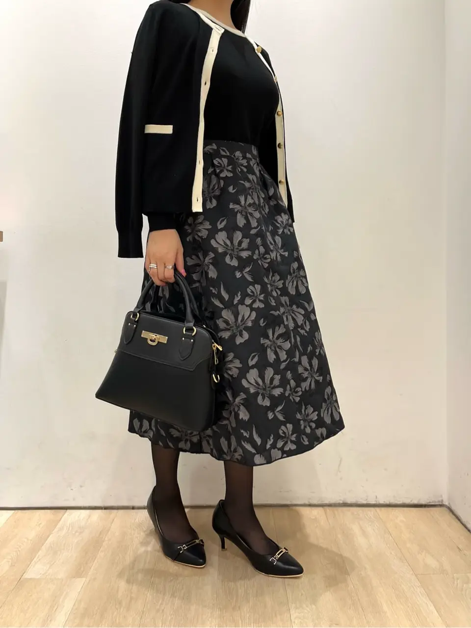 ANY SIS 梅田 コーディネート画像