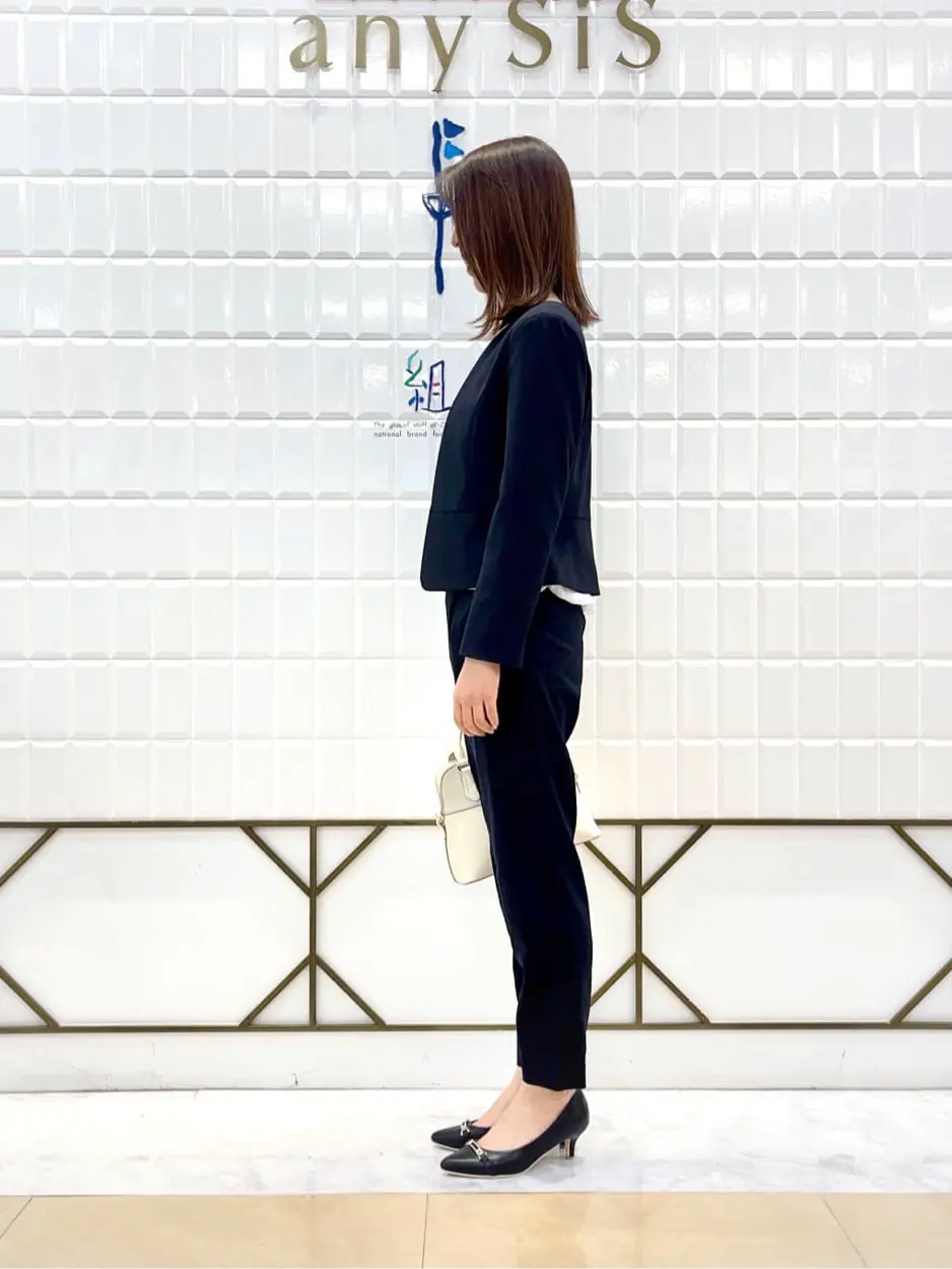 ANY SIS 上田 コーディネート画像