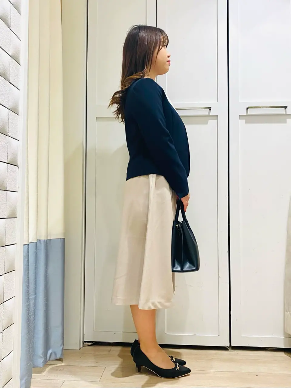 ANY SIS スタッフ コーディネート画像