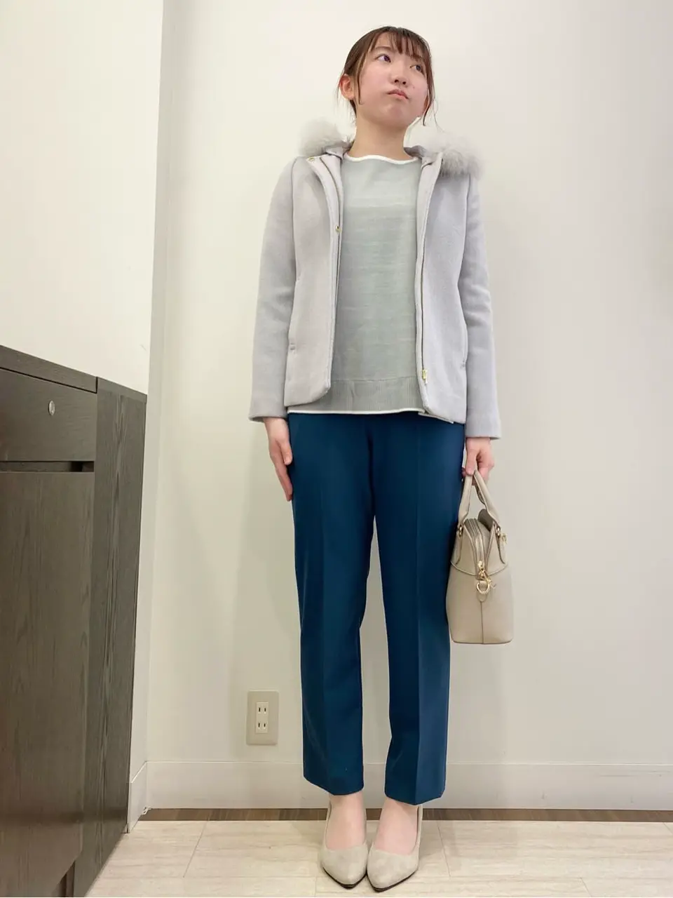 ANY SIS スタッフ コーディネート画像