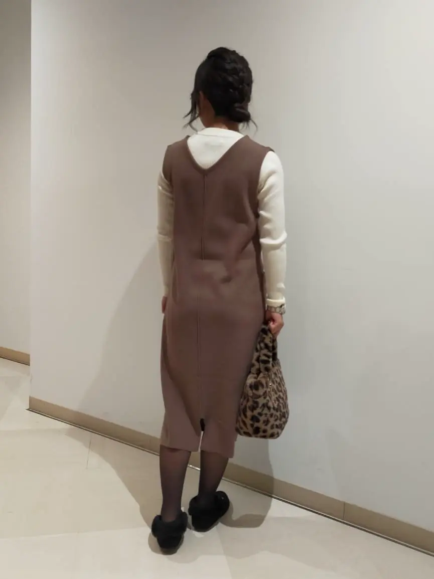 ANY SIS 権田 コーディネート画像