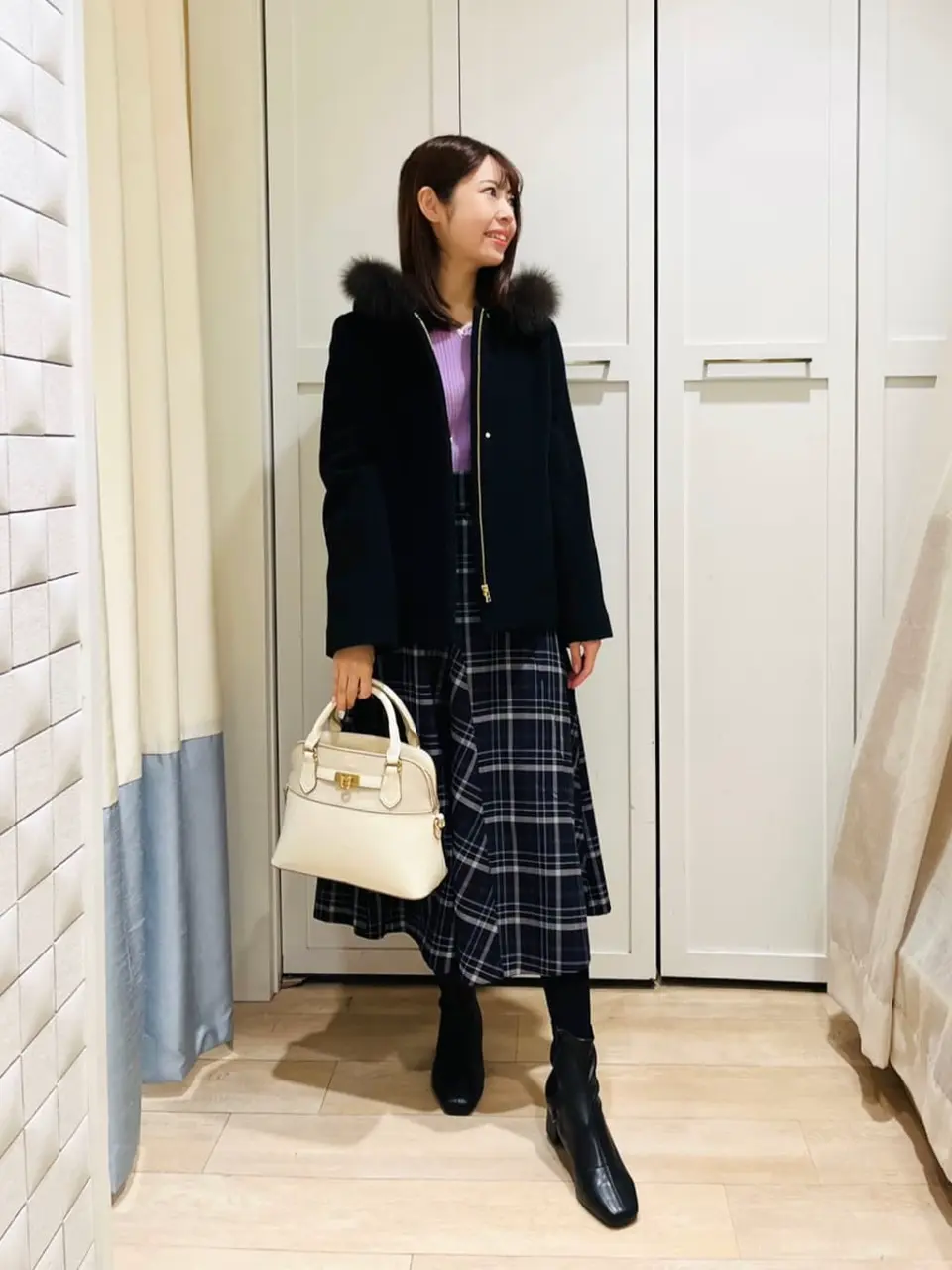 ANY SIS スタッフ コーディネート画像