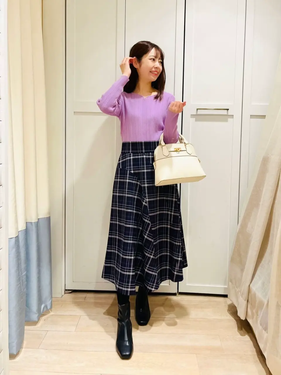 ANY SIS スタッフ コーディネート画像