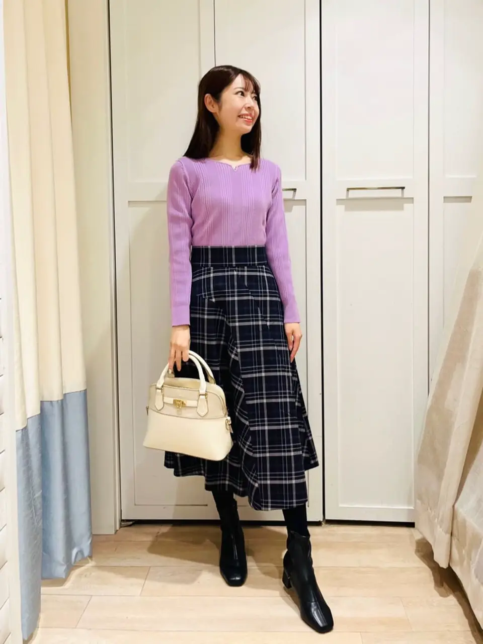 ANY SIS スタッフ コーディネート画像