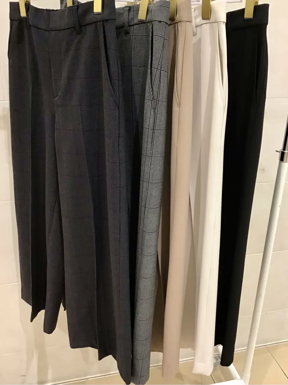 ANY SIS 道田 コーディネート画像