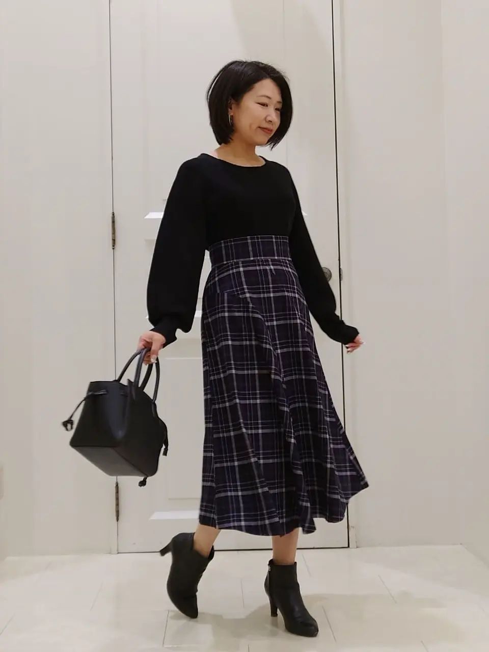 ANY SIS スタッフ コーディネート画像