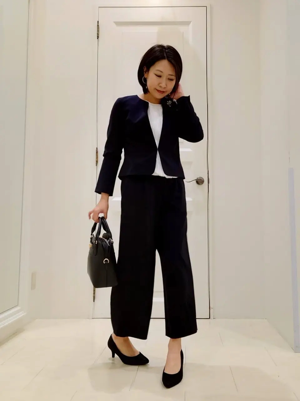 ANY SIS スタッフ コーディネート画像