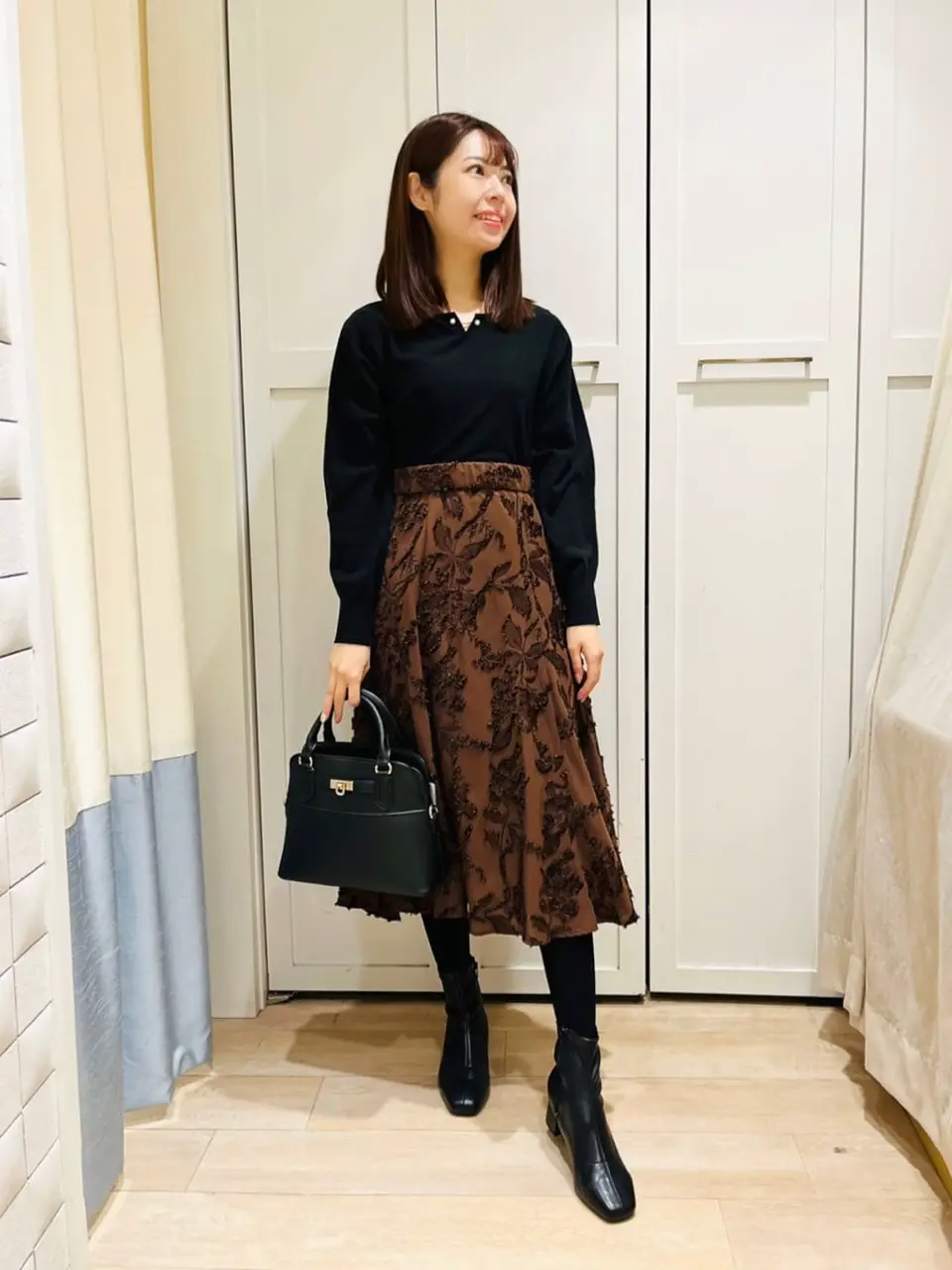 ANY SIS スタッフ コーディネート画像