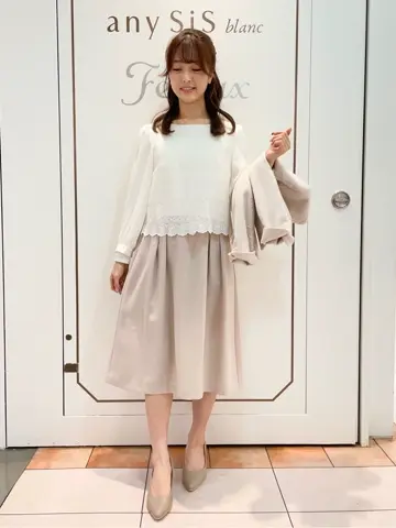 ANY SIS スタッフ コーディネート画像