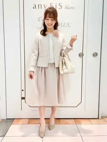 ANY SIS スタッフ コーディネート画像