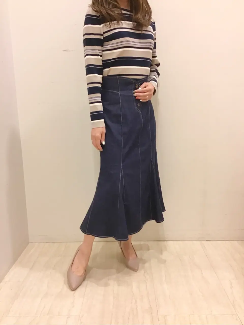 ANY SIS スタッフ コーディネート画像