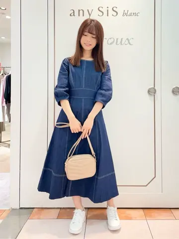 ANY SIS スタッフ コーディネート画像