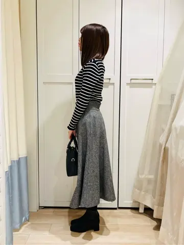 ANY SIS スタッフ コーディネート画像