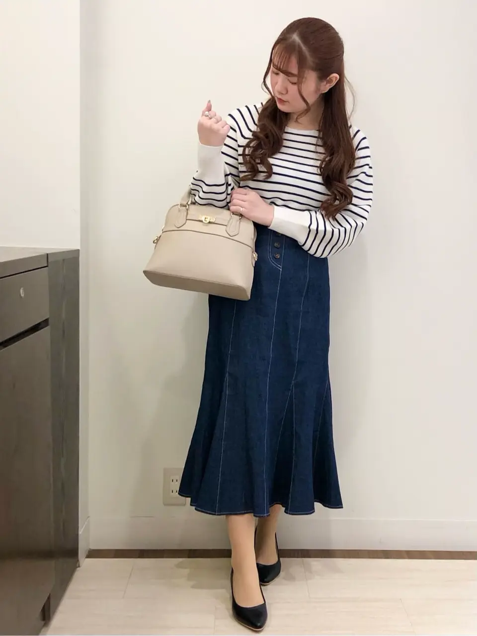 ANY SIS スタッフ コーディネート画像