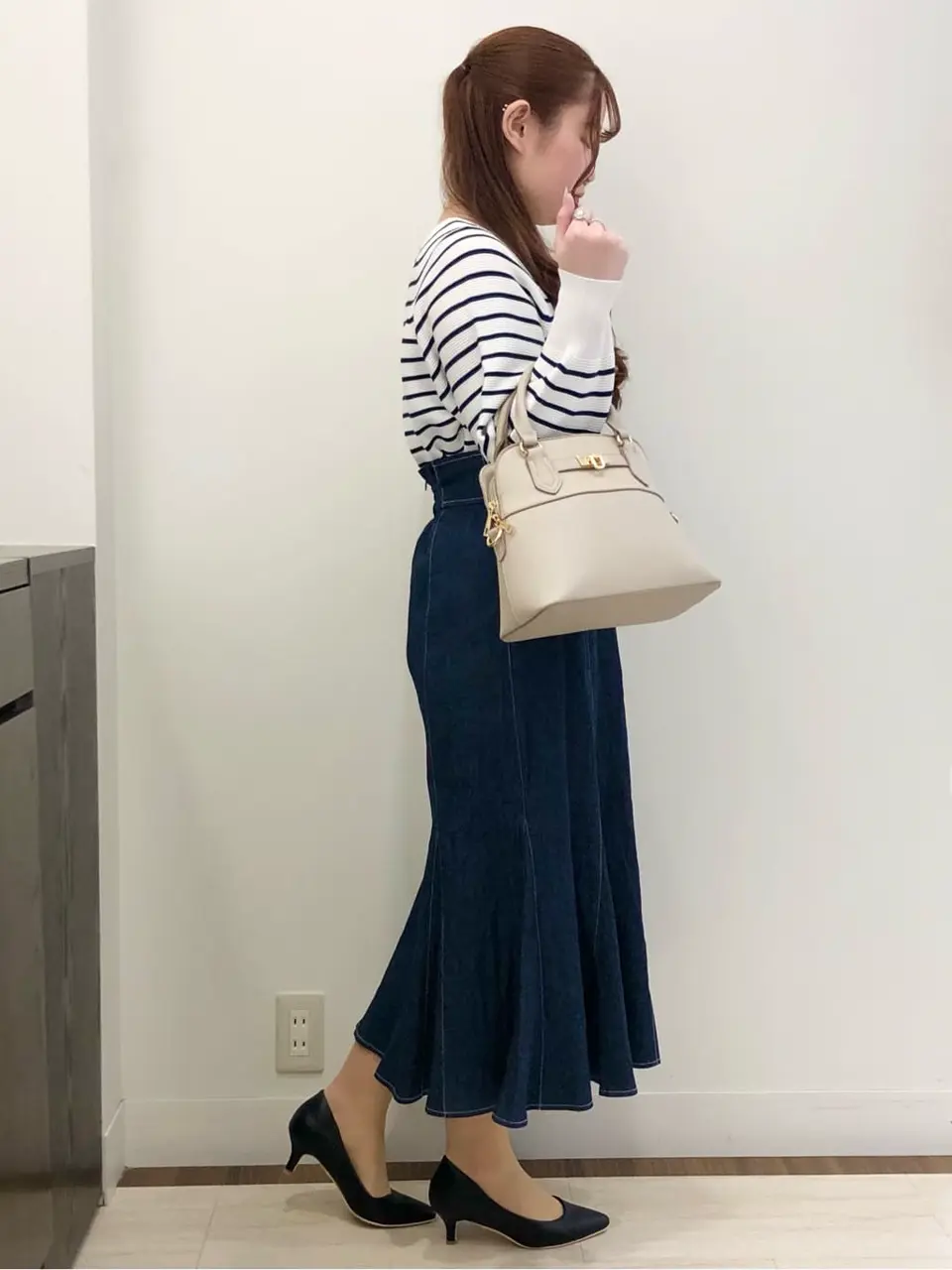 ANY SIS スタッフ コーディネート画像