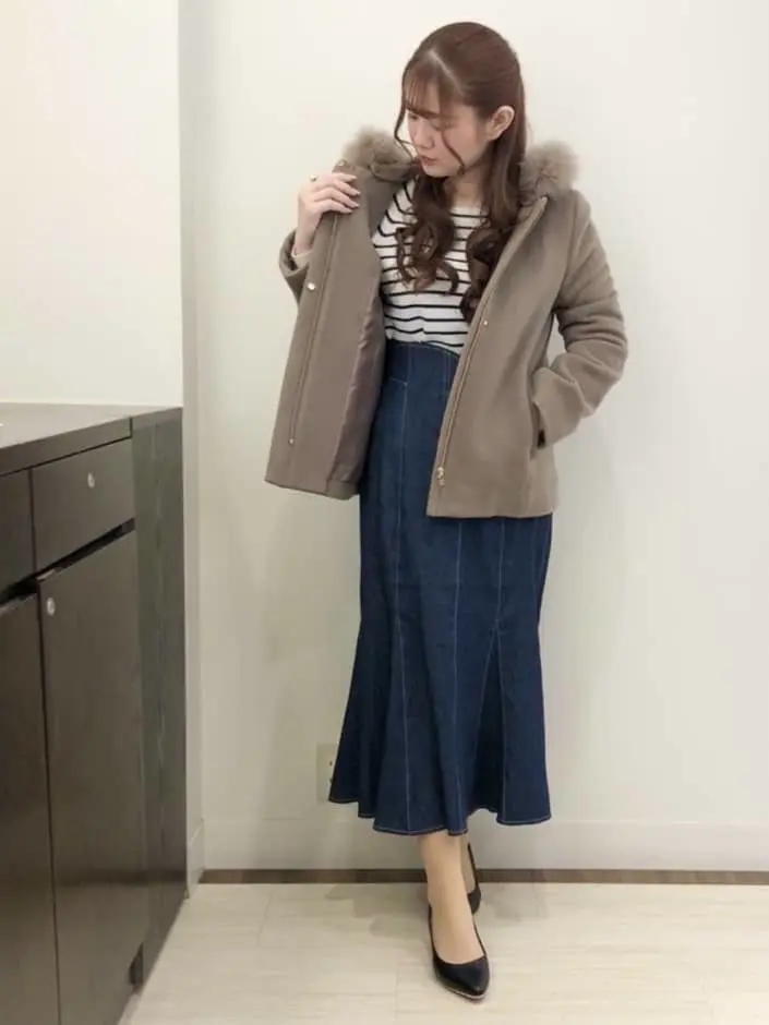 ANY SIS スタッフ コーディネート画像