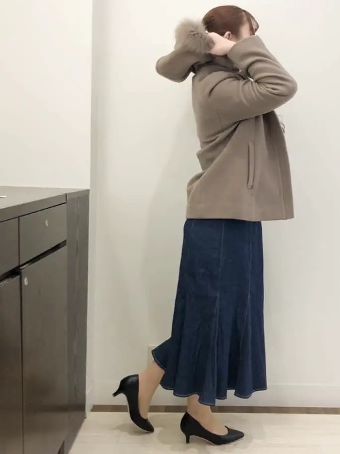 ANY SIS スタッフ コーディネート画像