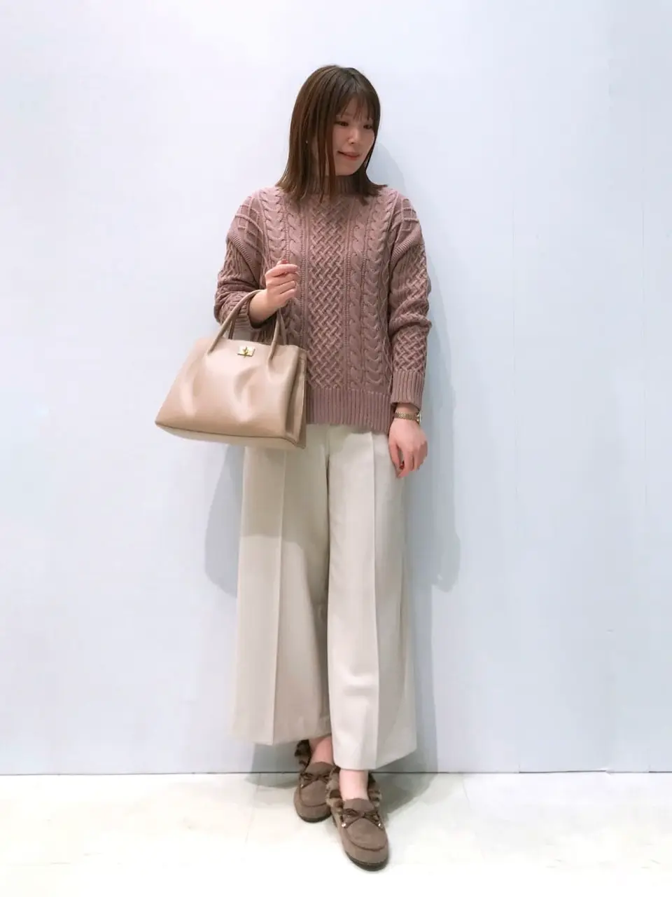  スタッフ コーディネート画像