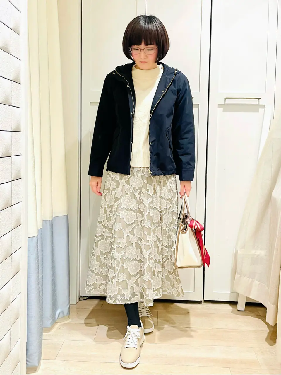 ANY SIS スタッフ コーディネート画像