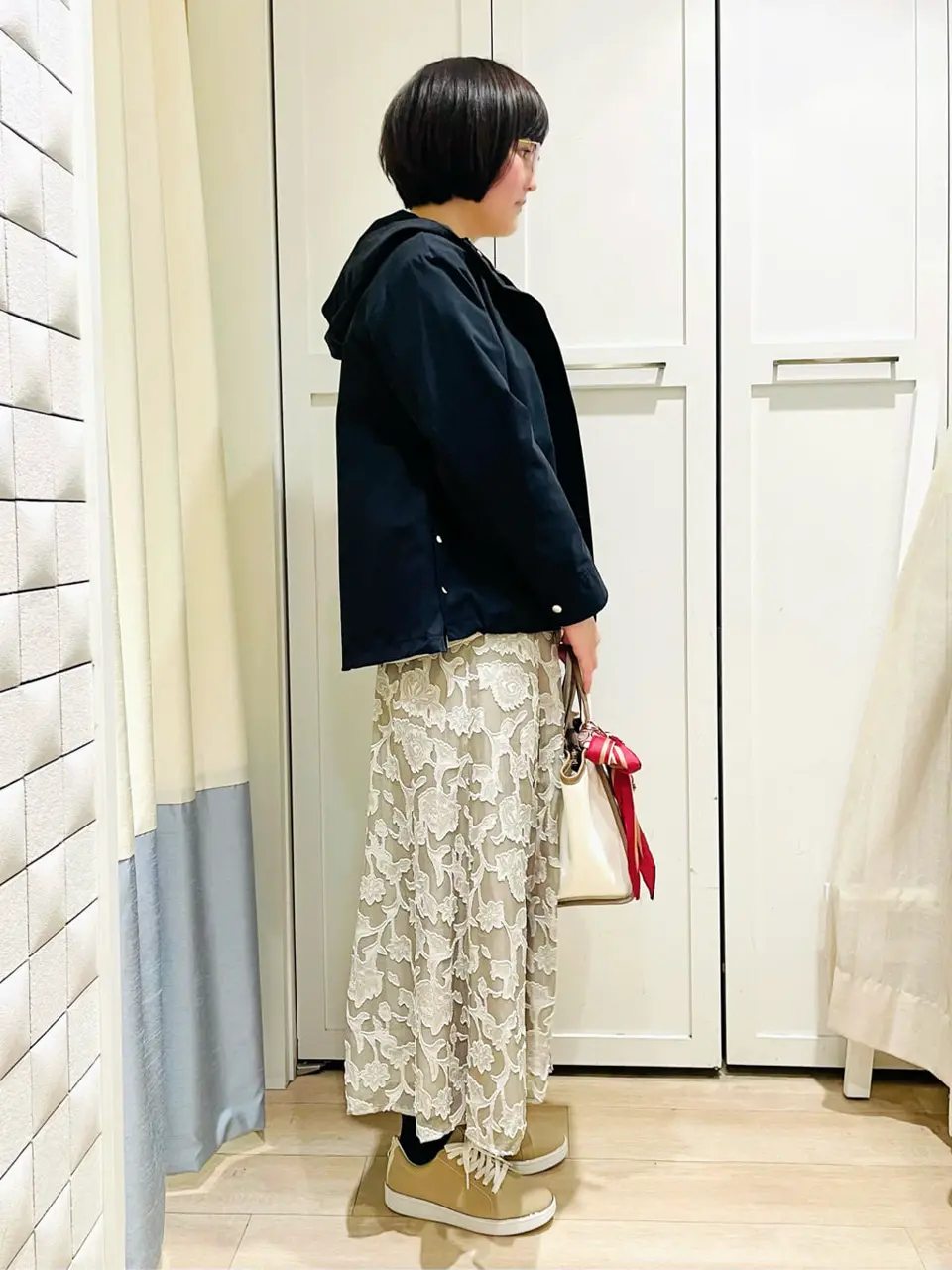 ANY SIS スタッフ コーディネート画像