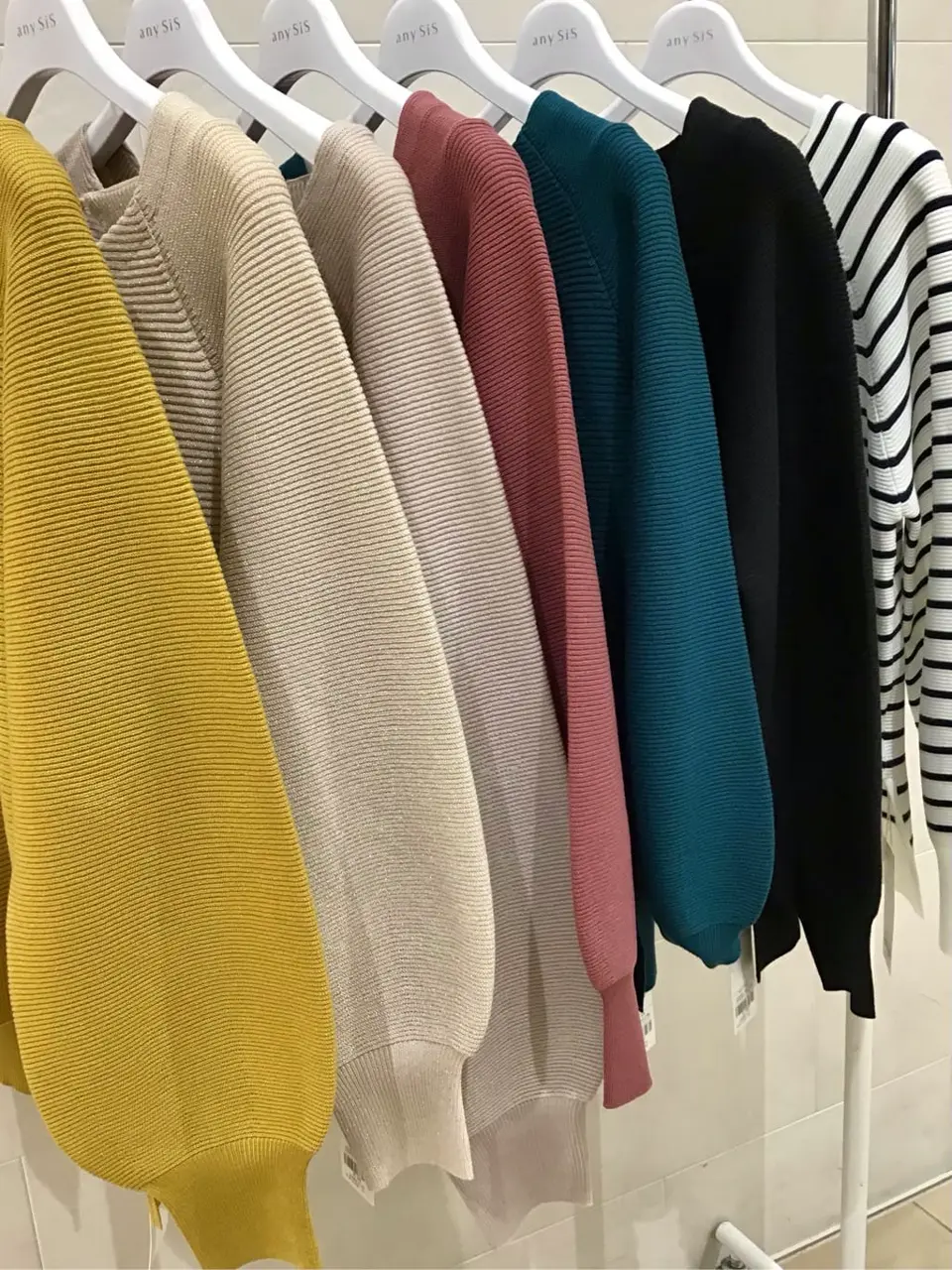 ANY SIS 髙橋 コーディネート画像