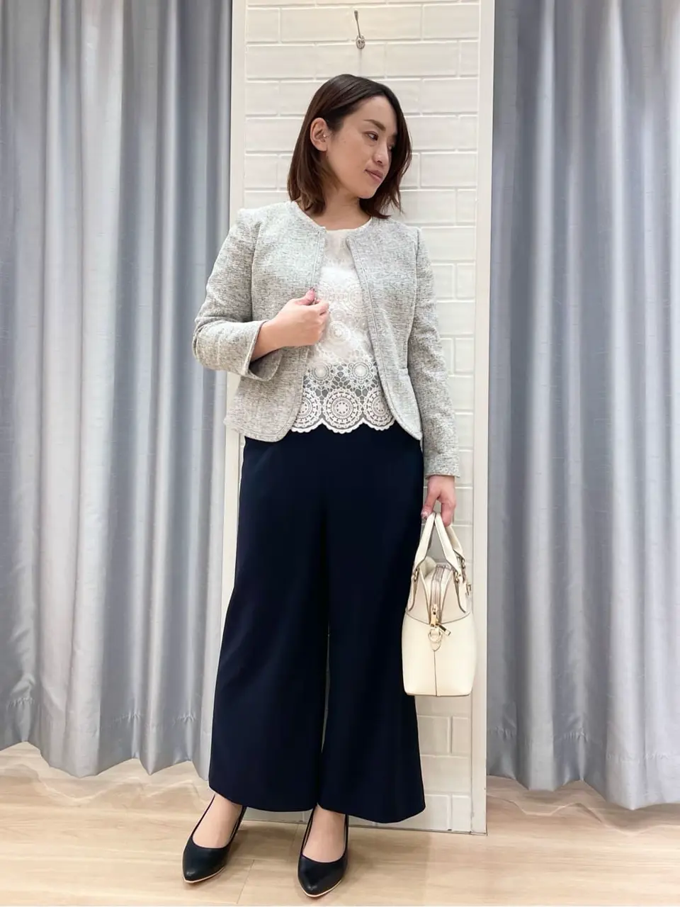 ANY SIS 丸岡 コーディネート画像