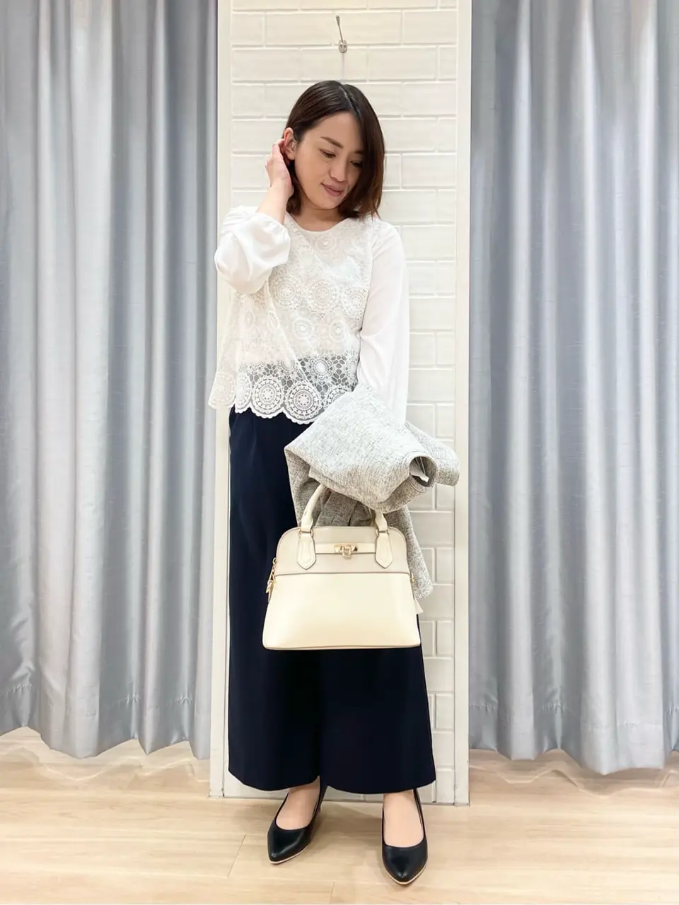 ANY SIS 丸岡 コーディネート画像