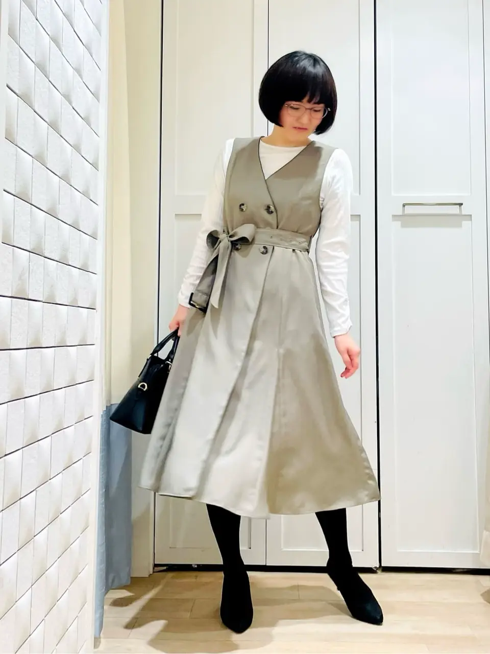 ANY SIS スタッフ コーディネート画像