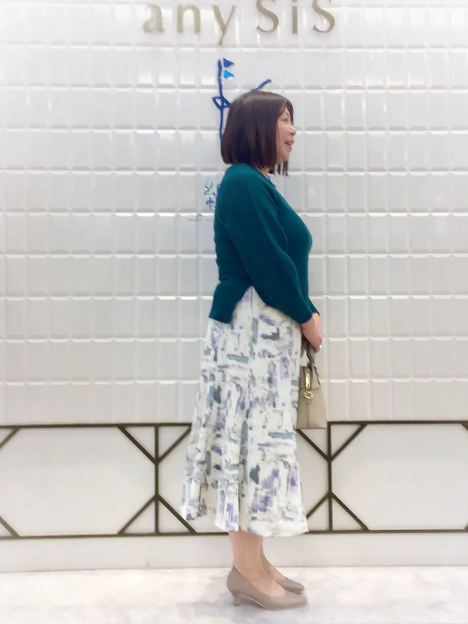 ANY SIS 西田 コーディネート画像