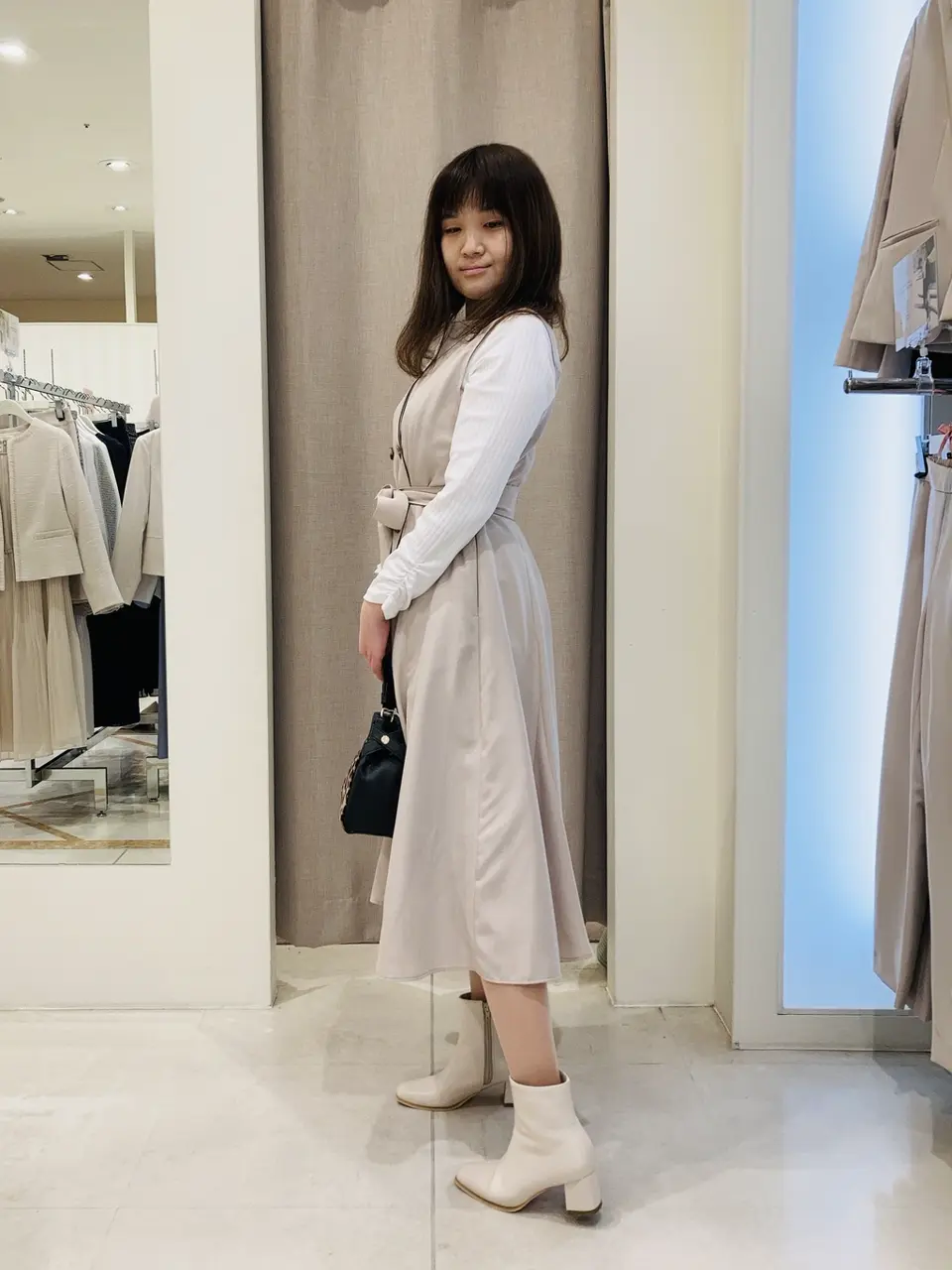  川根　彩 コーディネート画像