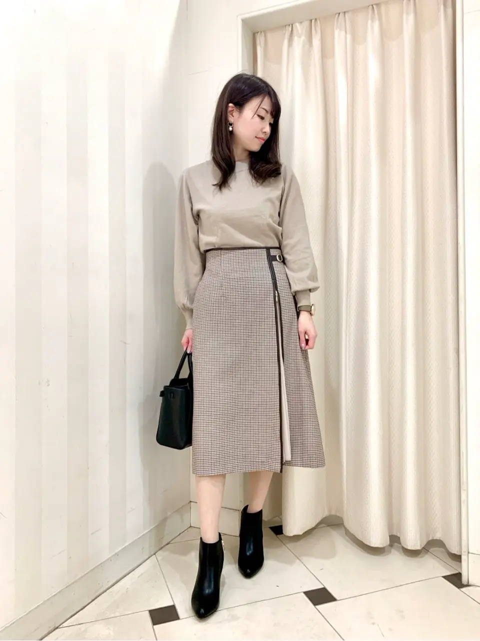 ANY SIS 金井 コーディネート画像