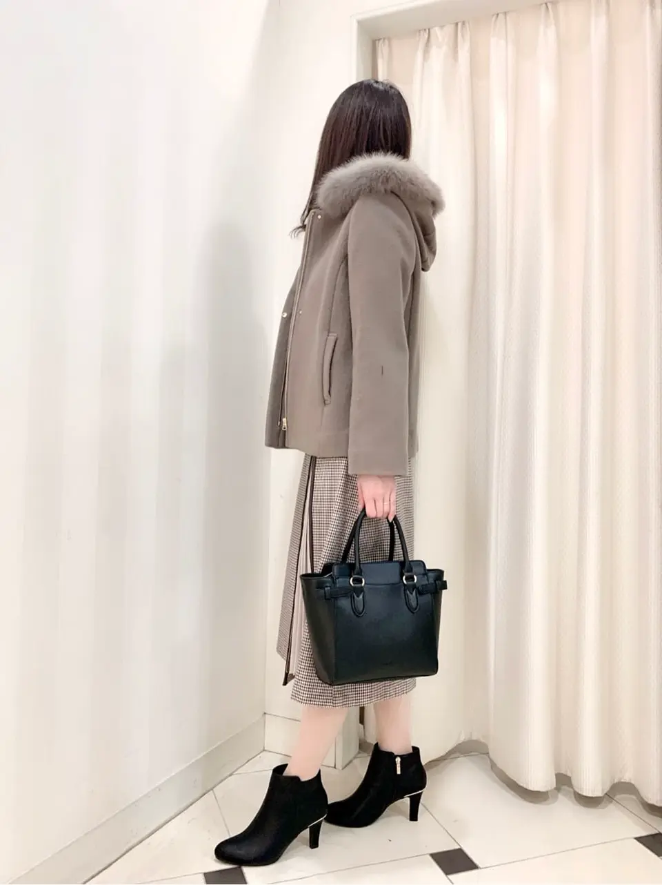 ANY SIS 金井 コーディネート画像