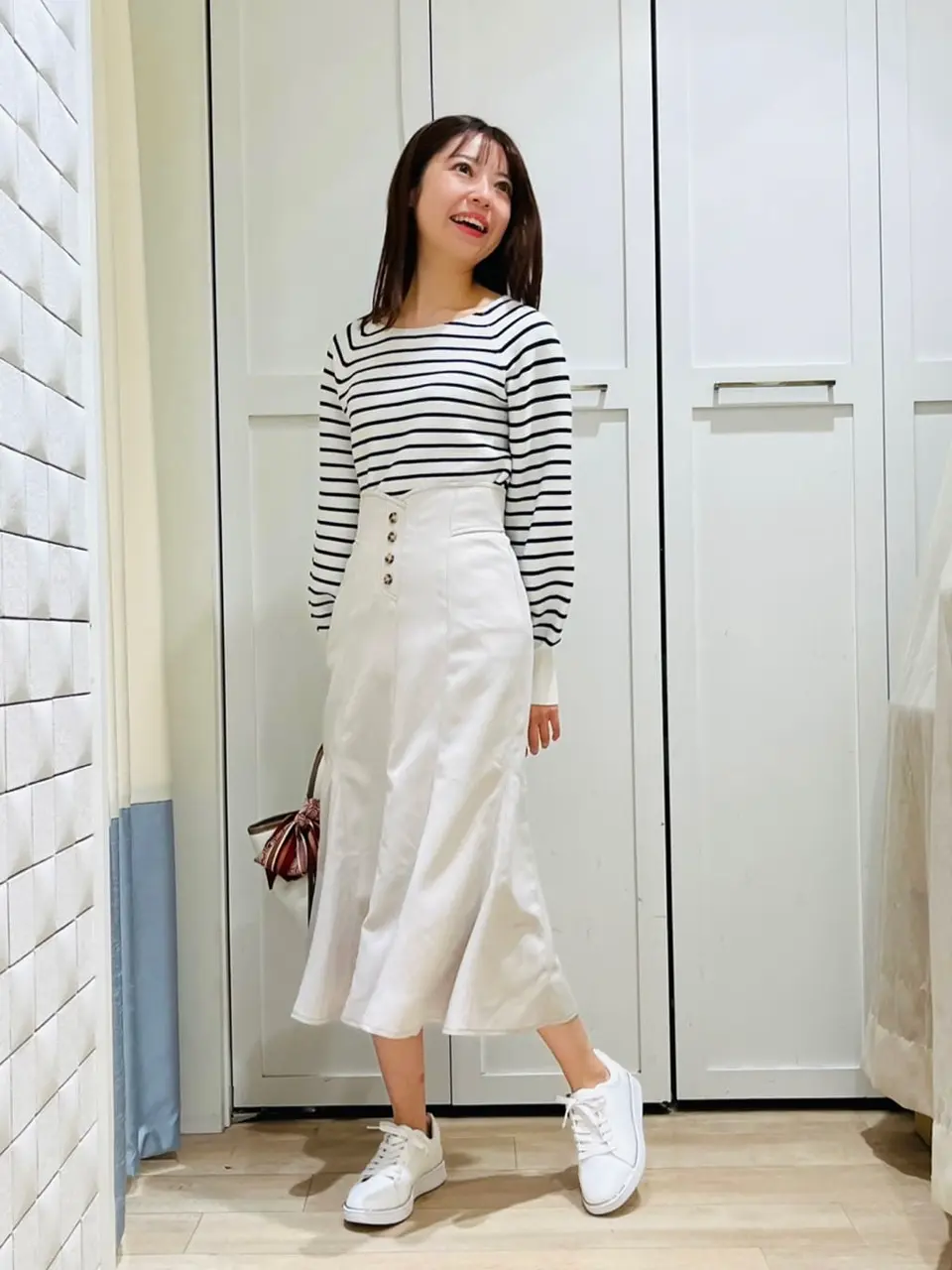 ANY SIS スタッフ コーディネート画像