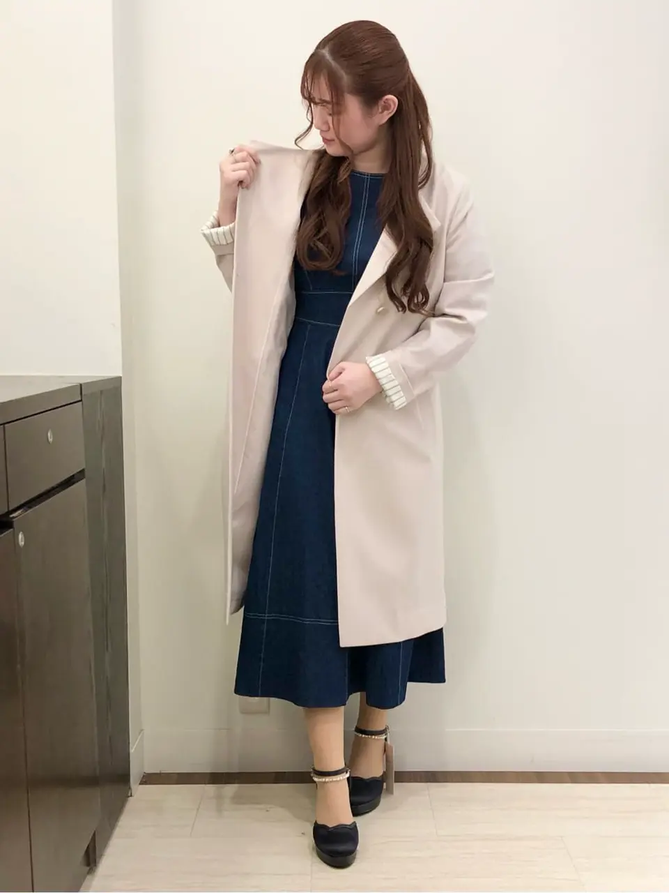 ANY SIS スタッフ コーディネート画像