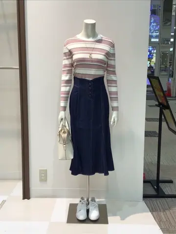 ANY SIS 池内 コーディネート画像