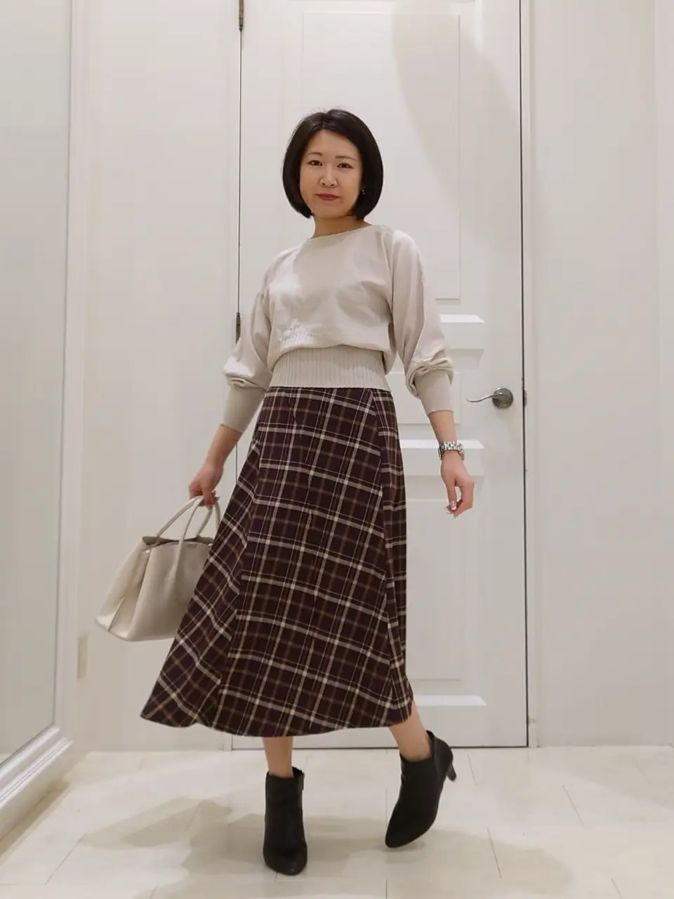 ANY SIS スタッフ コーディネート画像