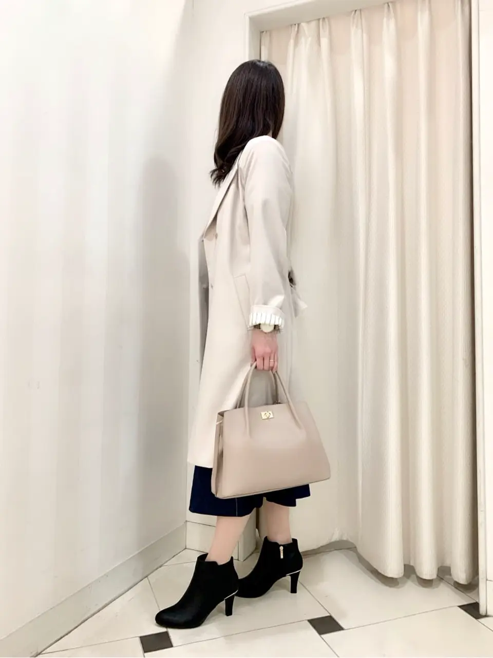 ANY SIS 金井 コーディネート画像