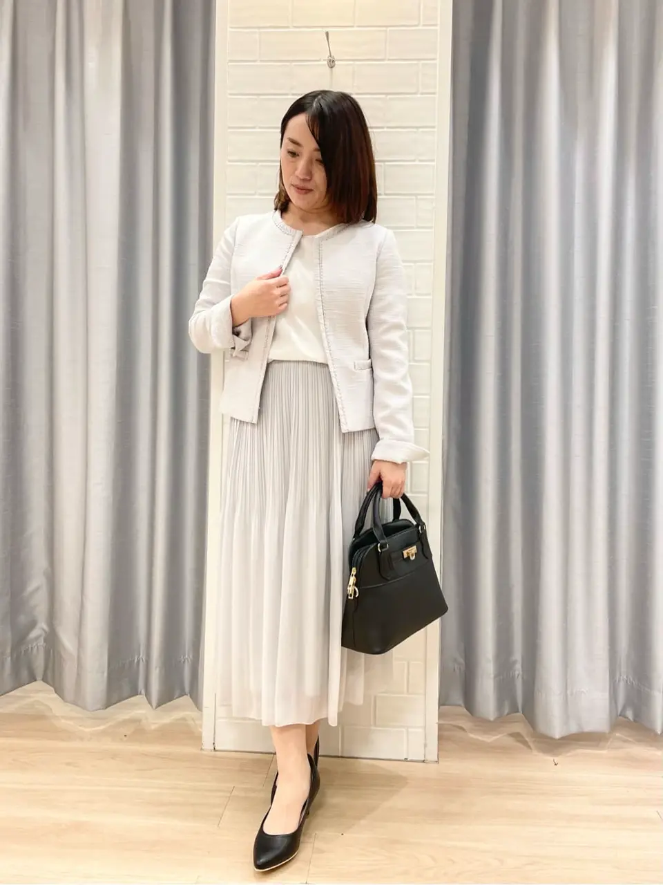 ANY SIS 丸岡 コーディネート画像