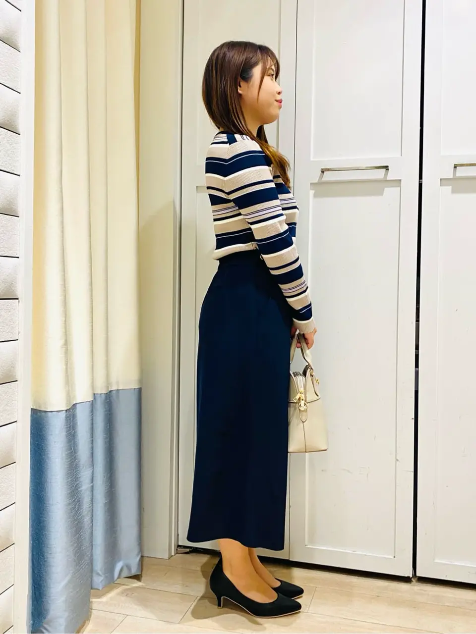 ANY SIS スタッフ コーディネート画像