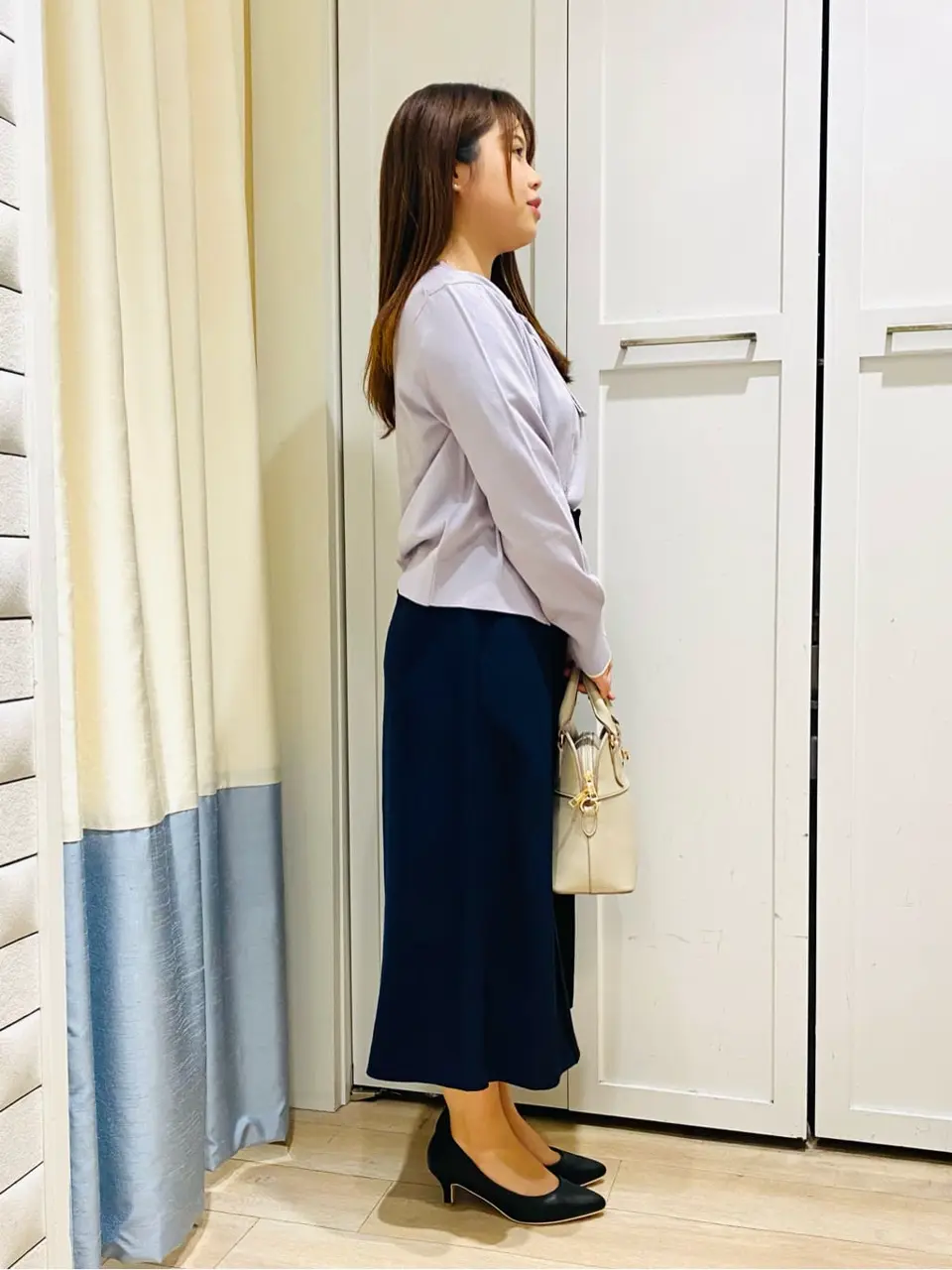 ANY SIS スタッフ コーディネート画像