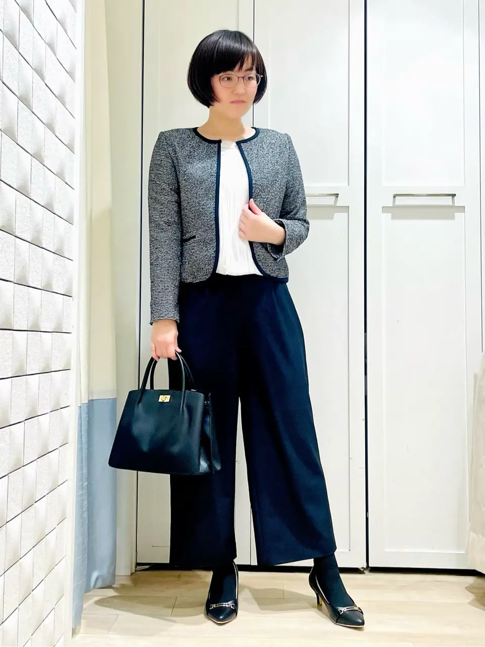 ANY SIS スタッフ コーディネート画像