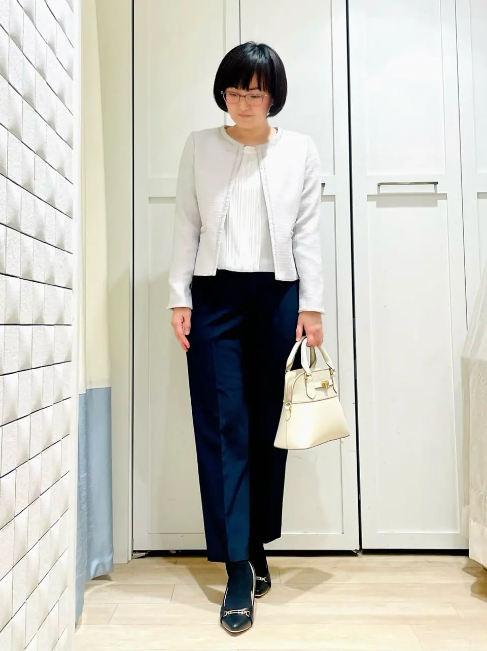 ANY SIS スタッフ コーディネート画像