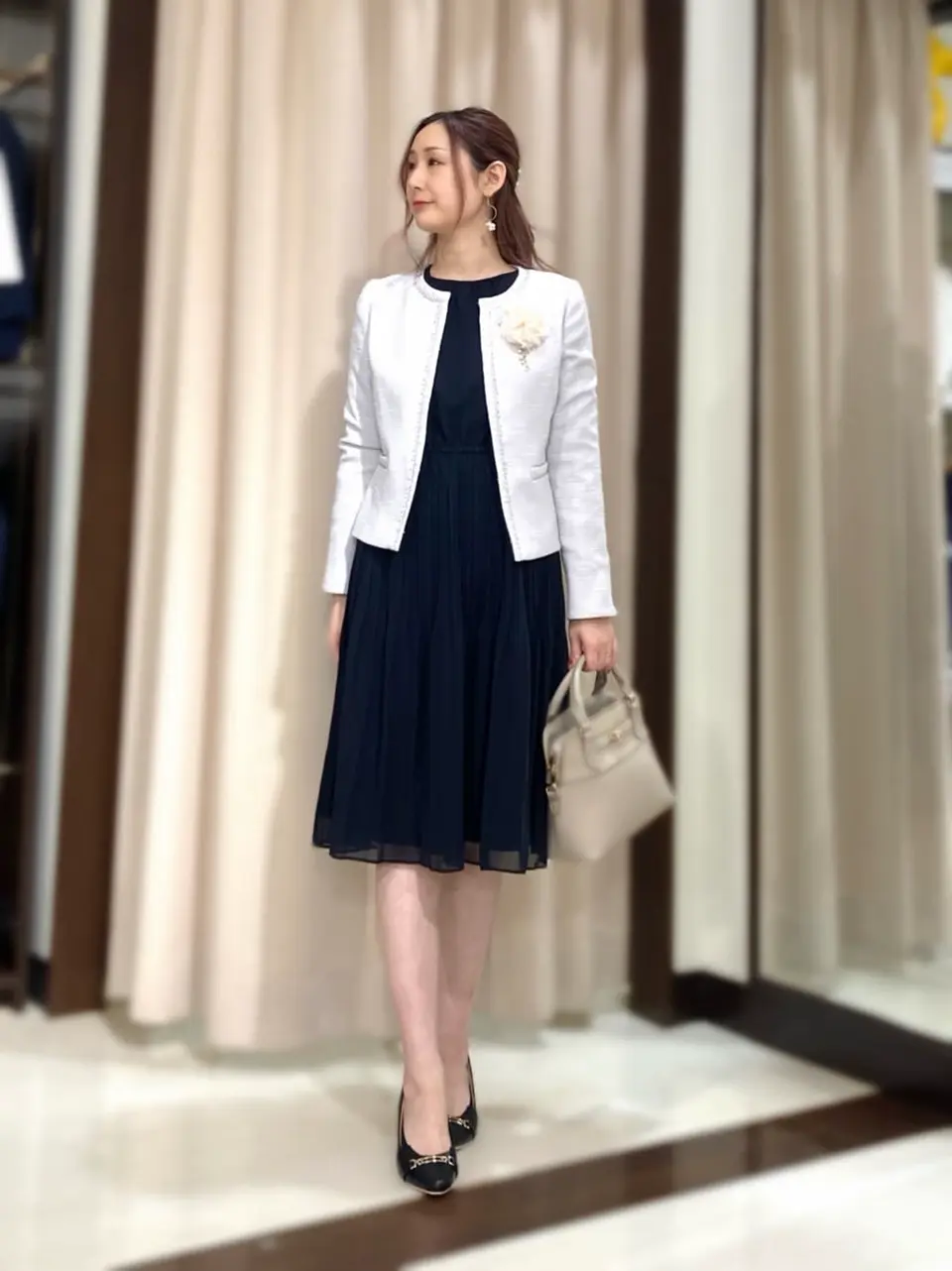 ANY SIS STAFF コーディネート画像