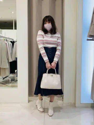 ANY SIS 川根　彩 コーディネート画像