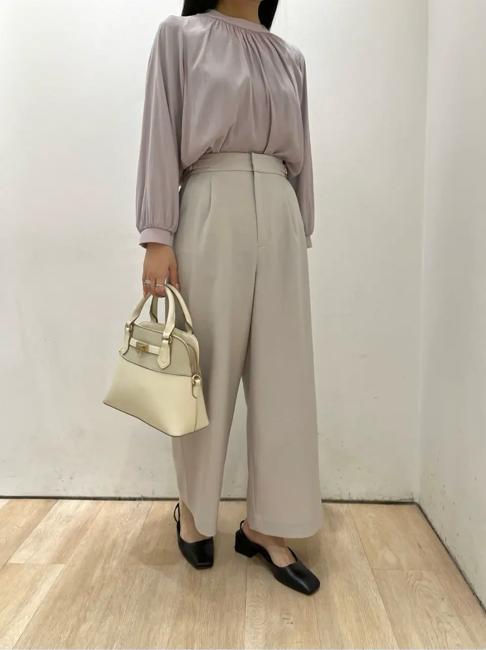 ANY SIS 梅田 コーディネート画像