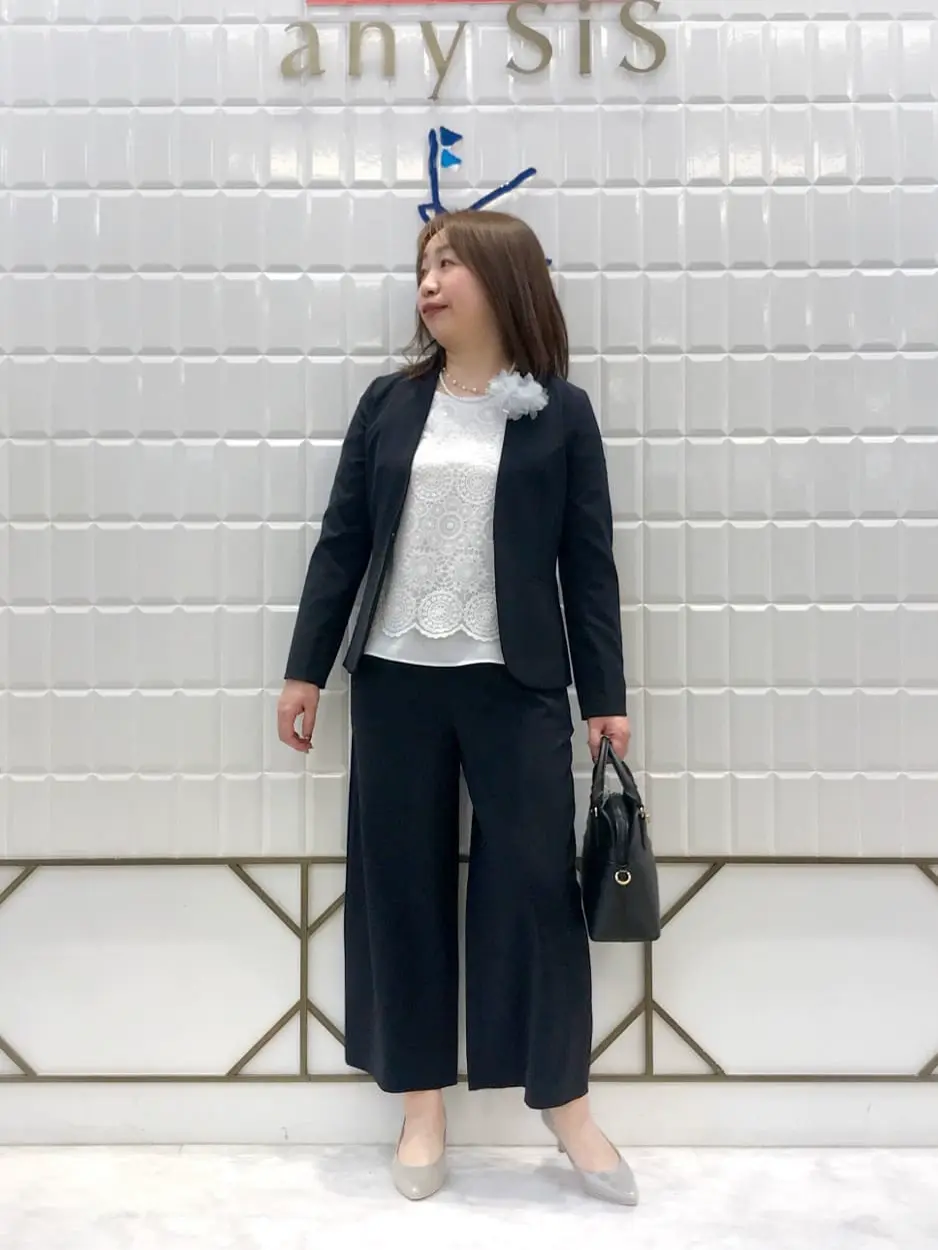 ANY SIS 中山 コーディネート画像