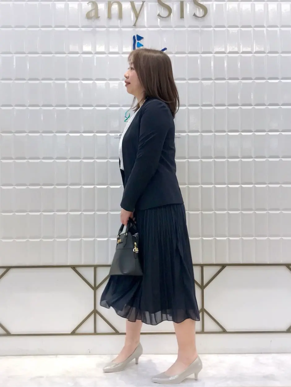 ANY SIS 中山 コーディネート画像