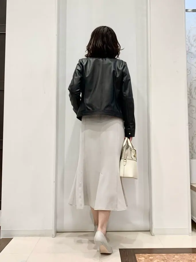 ANY SIS 横田 コーディネート画像