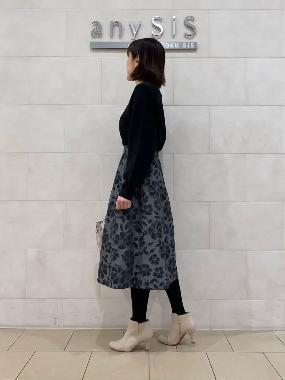 ANY SIS 髙橋 コーディネート画像